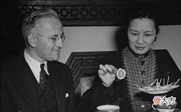 【历史故事】宋美龄活了106岁，临死前说了9个字，字字无奈