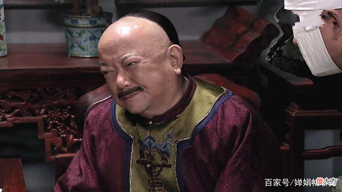 【爱历史】和珅随手写的奏折，这字迹比书法家更胜一筹，至今被故宫收藏！