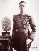 【历史故事】溥仪只有初中文化程度？派出所民警给定的，户口本上写得明明白白