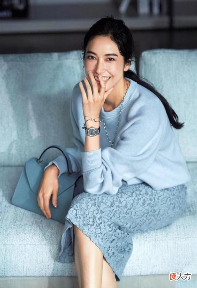 【时尚一点】看一个女人是不是真的“贵气”，关键在这4点，并不是有钱就行