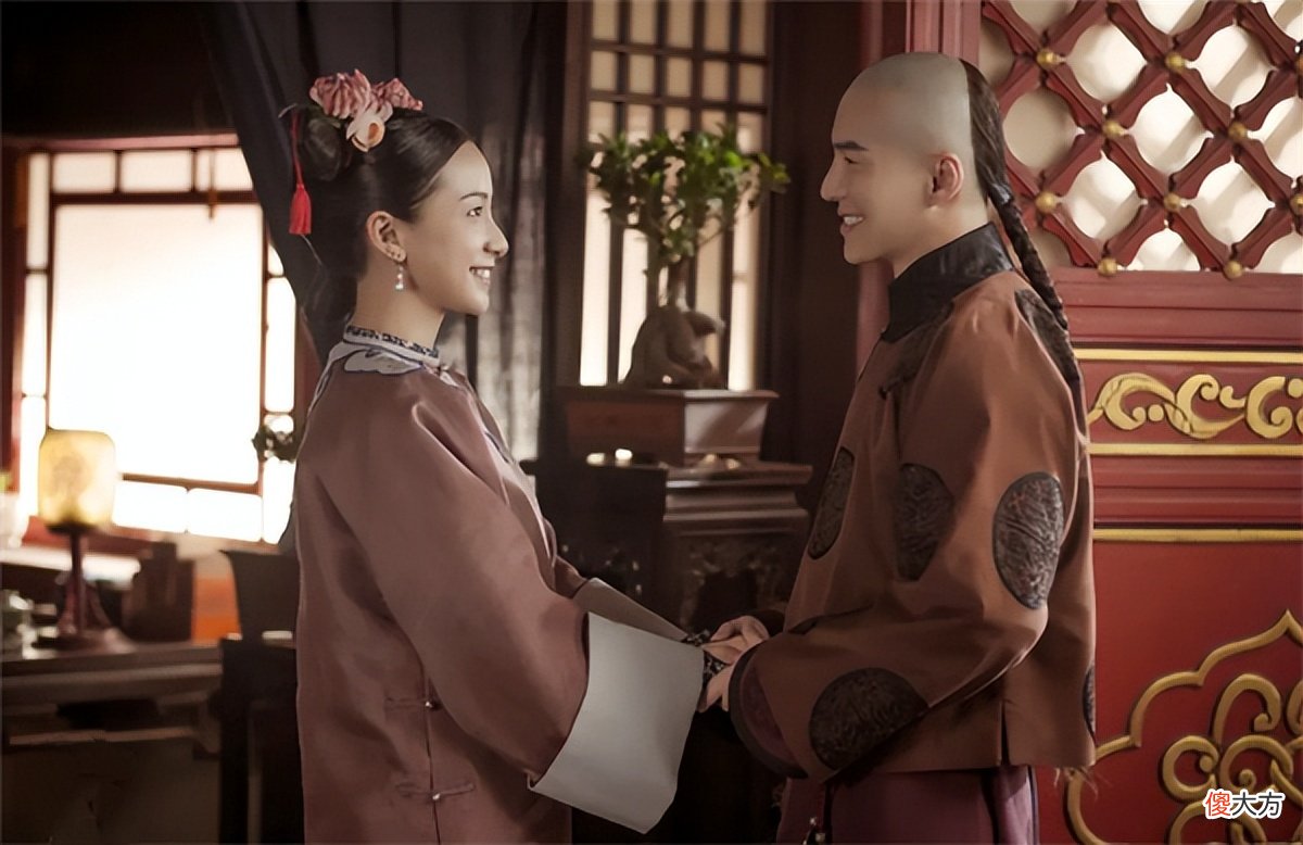 【爱历史】乾隆问武将要何赏赐，一个要美人一个要官，二人下场截然不同