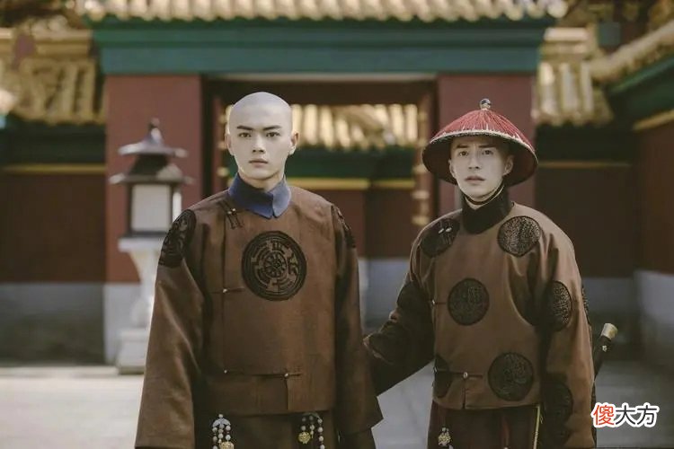 【爱历史】乾隆问武将要何赏赐，一个要美人一个要官，二人下场截然不同