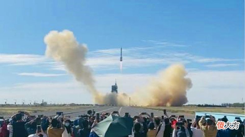 为什么神舟飞船都用长二F运载火箭发射 神舟飞船为什么要发射