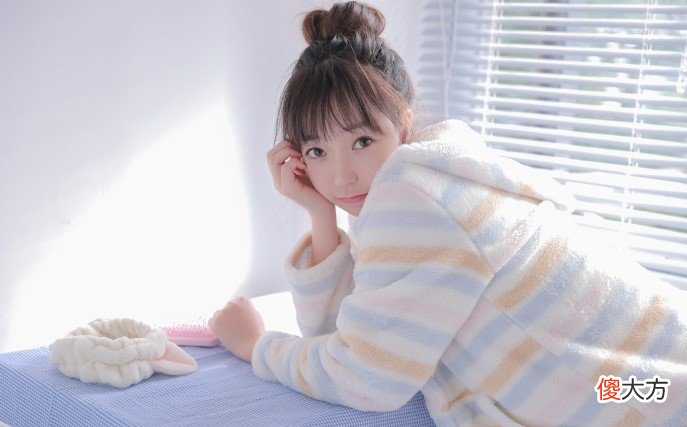 晚上和女孩子聊天的套路 晚上和妹子聊天的套路情话