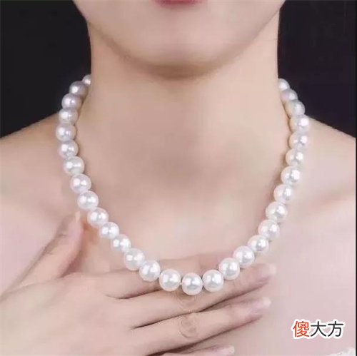 浅冷型人适合哪些颜色的珠宝 浅冷型人适合什么颜色