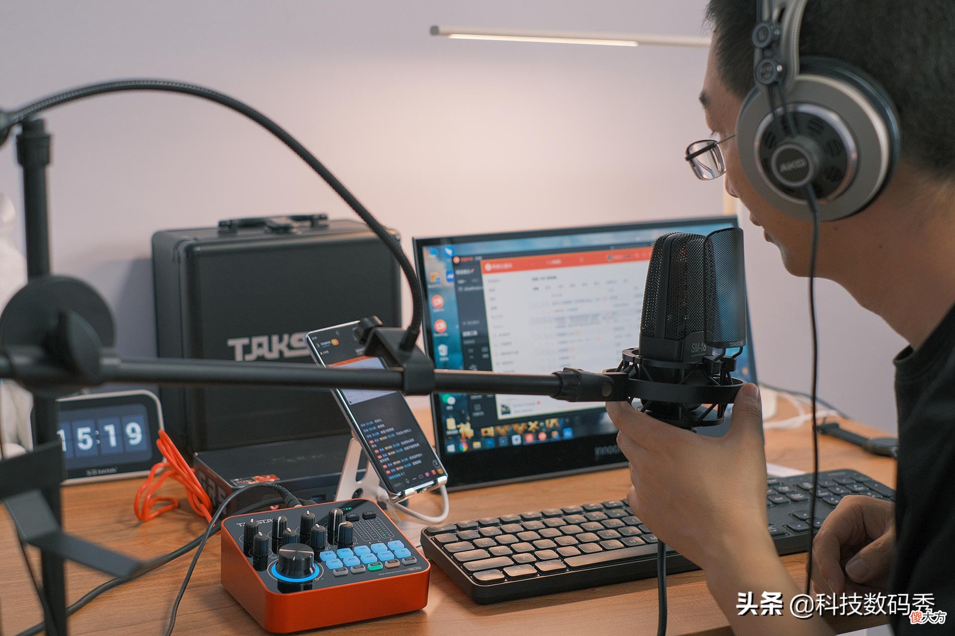 用上这款得胜专业直播声卡和麦克风 得胜麦克风哪个型号唱歌轻松