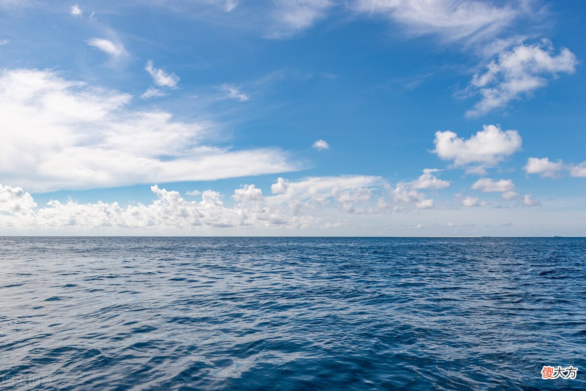 南海争端不休，中国领海频遭侵犯，350万km2的南海有何特殊之处