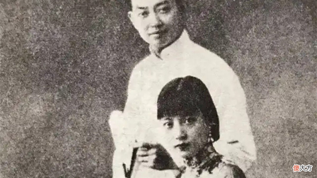 【历史故事】孟小冬评价两任丈夫：梅兰芳就是个伪君子，杜月笙是“真流氓”