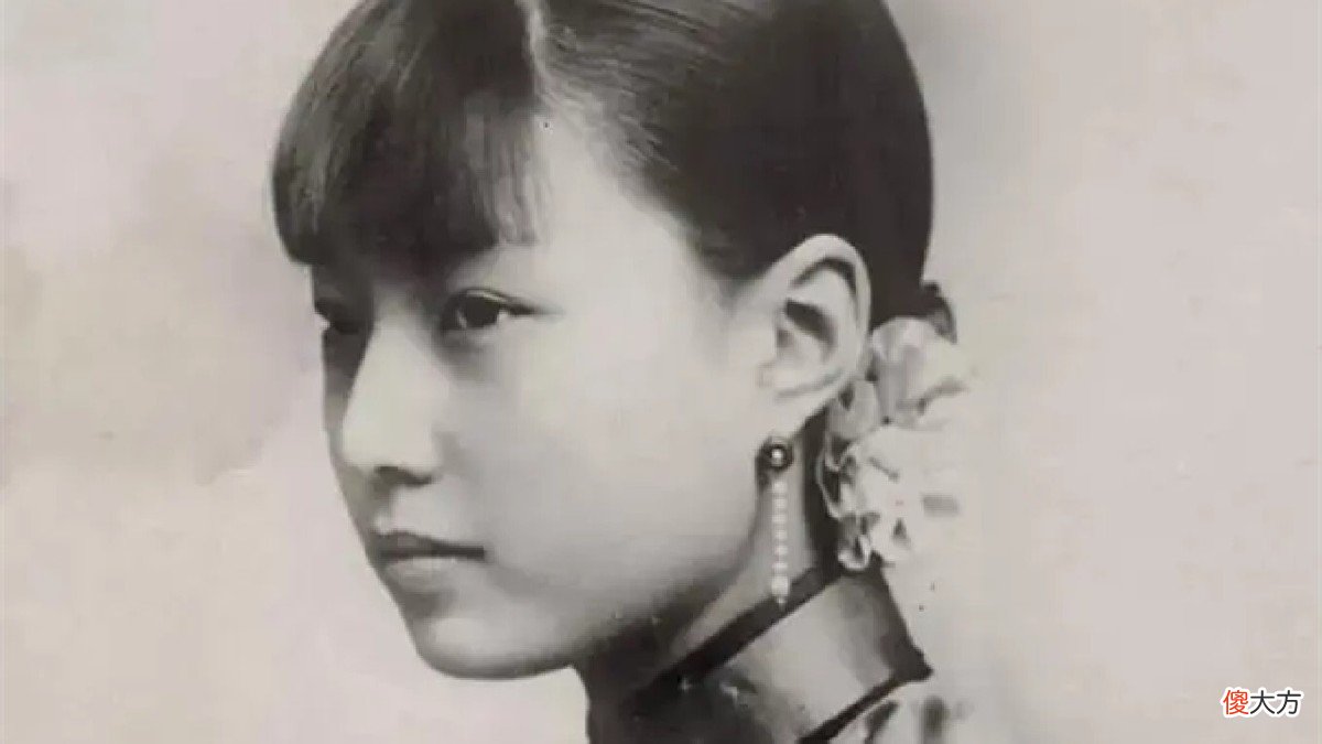 【历史故事】孟小冬评价两任丈夫：梅兰芳就是个伪君子，杜月笙是“真流氓”