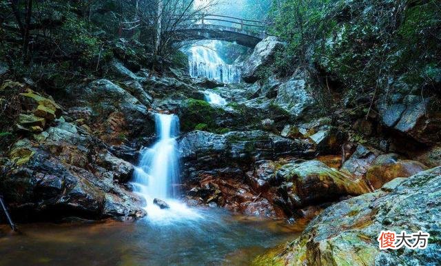 你知道吗？我国这条1055米的瀑布景色绝美，比庐山瀑布还高120尺