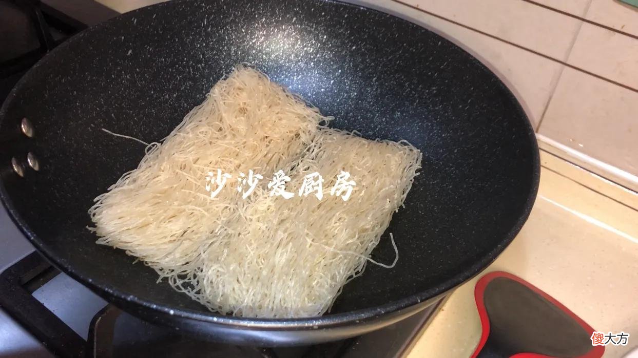 朋友们经历过用大米换米粉吗 大米磨成粉可以代替米粉吗