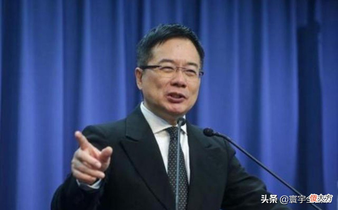 恳请邱毅教授，逐条解读张亚中的备忘录内容