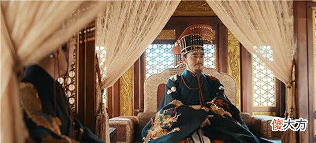 【爱历史】朱元璋去拜佛, 问方丈: 朕要跪下吗? 方丈答了8个字救了全寺的人