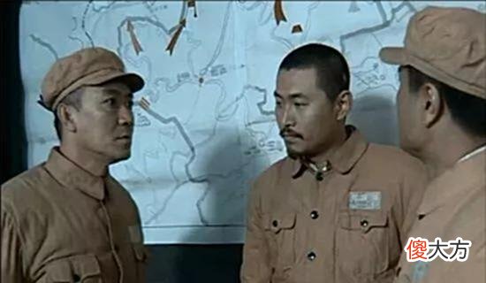 【爱历史】4个纵队司令在排队，李云龙却直接闯进了了司令部，他为啥这么牛？