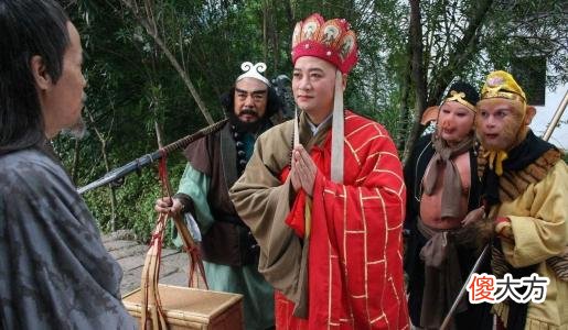 里一次由爱生恨的有趣故事 又爱又恨的故事
