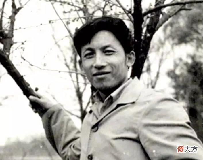 【爱历史】历史大师易中天：节目中被留学生质疑是伪学者，晚年为何销声匿迹