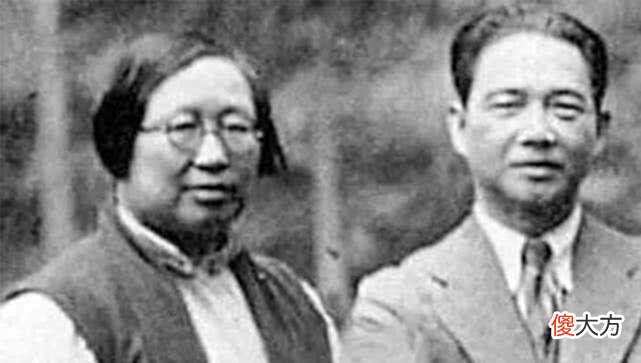 【历史故事】我国最大的汉奸，墓地上用了百吨炸药才炸开，墓里面刻了28字！