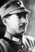 【爱历史】他是国民党二级上将，手下后来走出8位元帅，人生结局如何？
