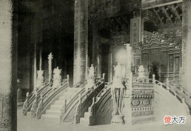 【历史故事】美国人拍摄的1901年故宫照片：图8为太和殿，图22为养心殿内景