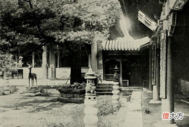 【历史故事】美国人拍摄的1901年故宫照片：图8为太和殿，图22为养心殿内景