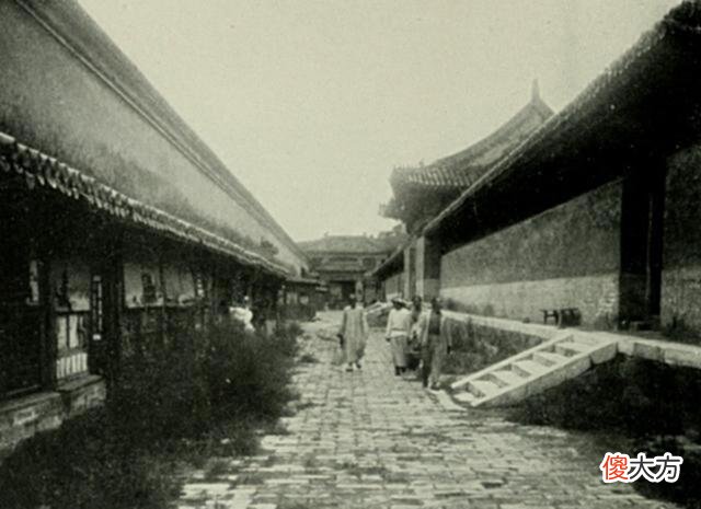 【历史故事】美国人拍摄的1901年故宫照片：图8为太和殿，图22为养心殿内景