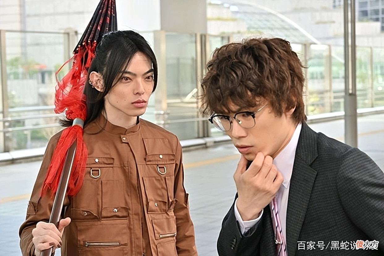 【游戏世界】暴太郎战队第9话追加先行图 介人登场变身 喂虚弱的桃太郎吃团子
