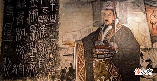 【历史故事】唯有秦始皇的龙袍是黑色的, 后世皇帝却无人敢效仿, 是何原因?