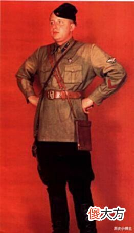 【历史故事】彩图详解: 二战期间, 苏联红军各兵种军服和单兵装备