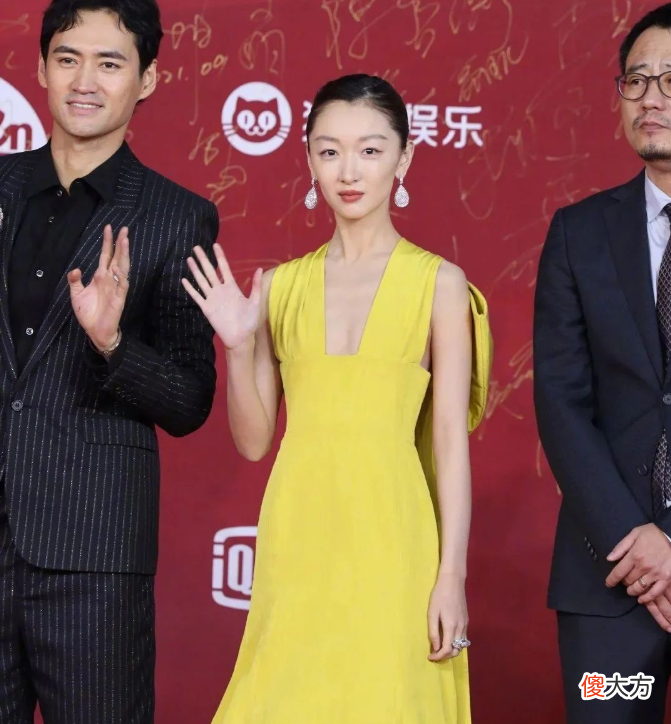再看2021年红毯翻车的15位女星 2021女星走红毯