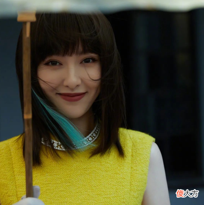 再看2021年红毯翻车的15位女星 2021女星走红毯