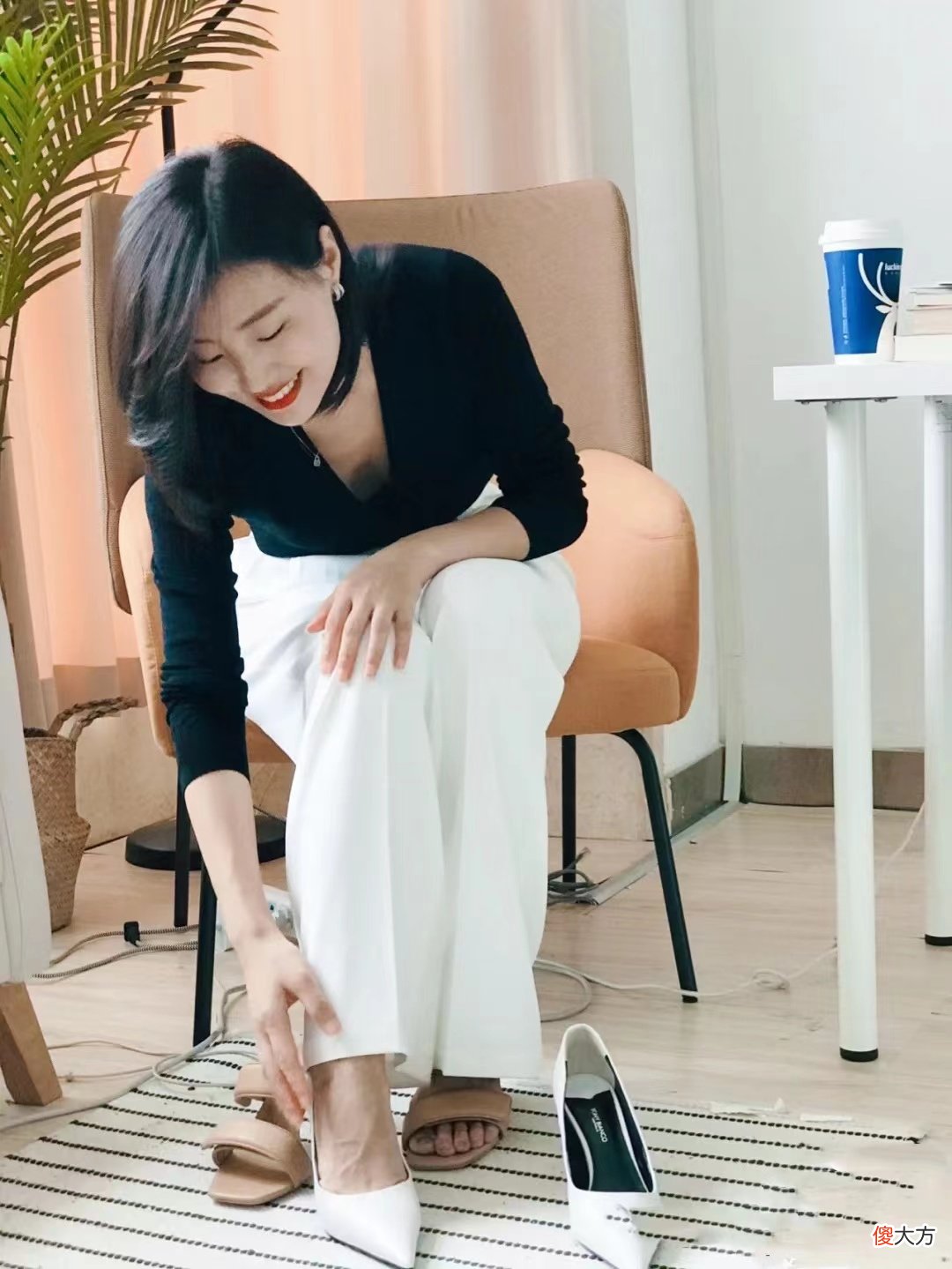 【时尚一点】适合30＋女人的四双鞋子，白色鞋子更加清爽高级，真是太好穿了