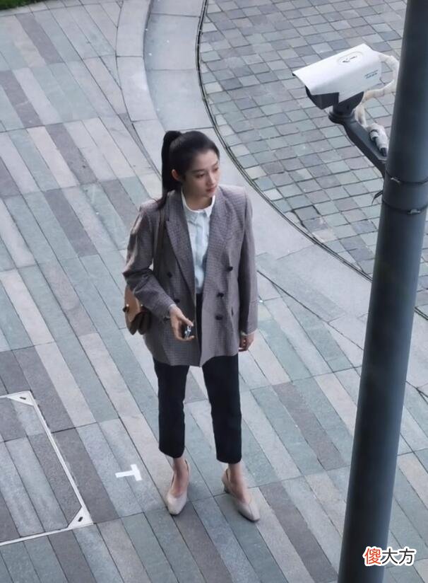 拍摄者手机损坏索要赔偿