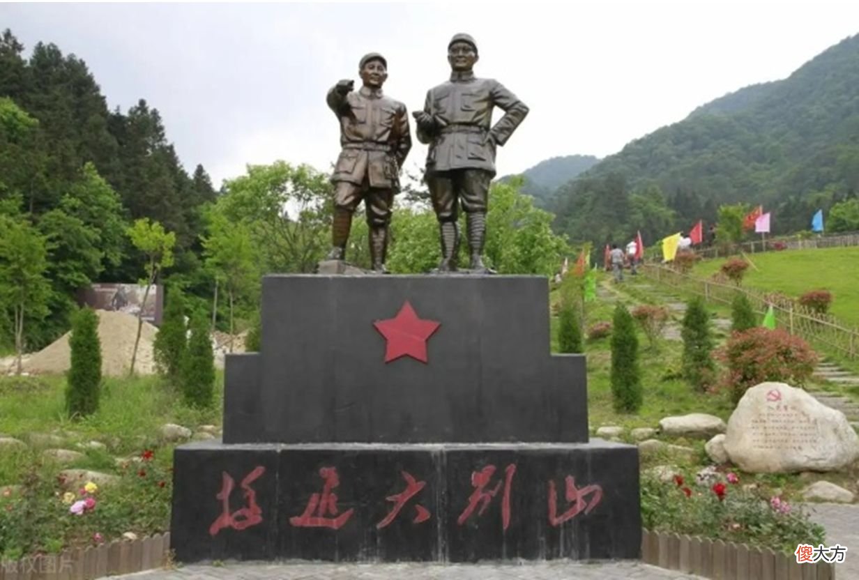 【历史故事】刘邓刚到大别山，主席电示：派3个旅去路西。刘伯承：时机未到