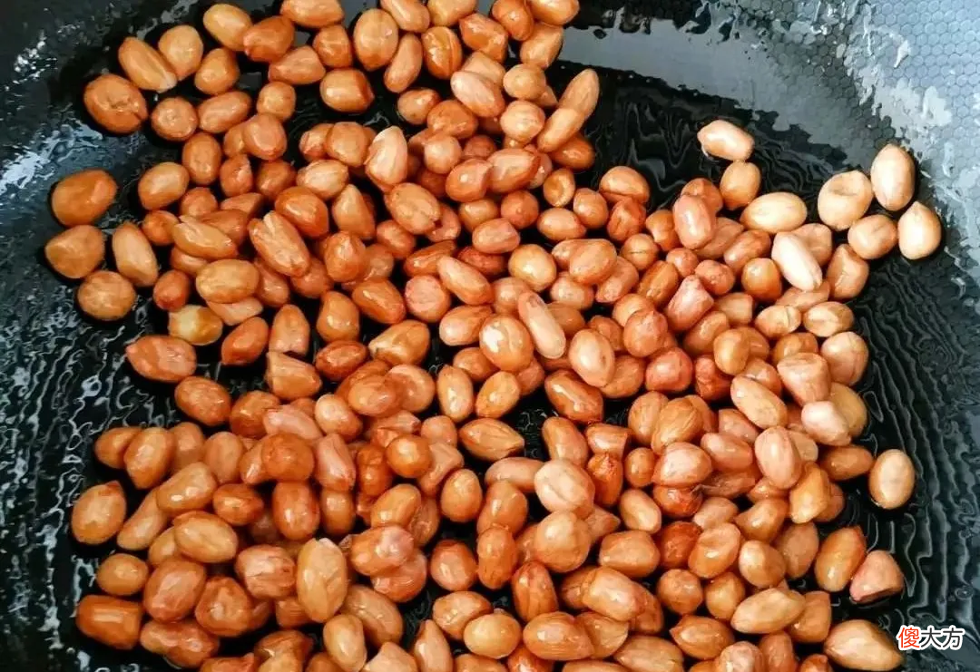 炒出来的花生又香又脆 花生怎样炒更香更脆