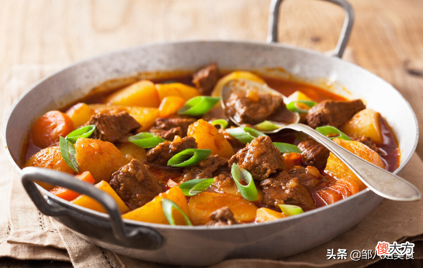 牛肉怎么炖才能软烂好吃 牛肉怎样炖才能软烂好吃