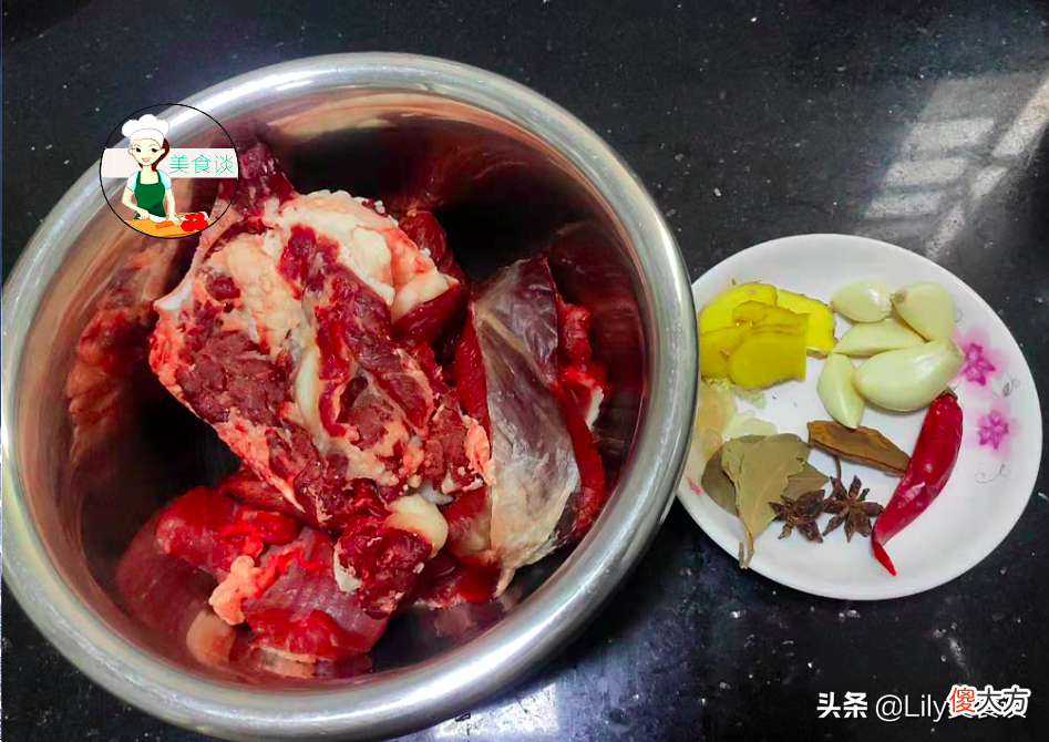 牛腩怎么炖更香更软烂 牛腩怎么炖比较软烂