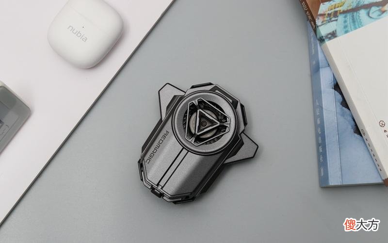 手机散热克星 手机靠什么散热
