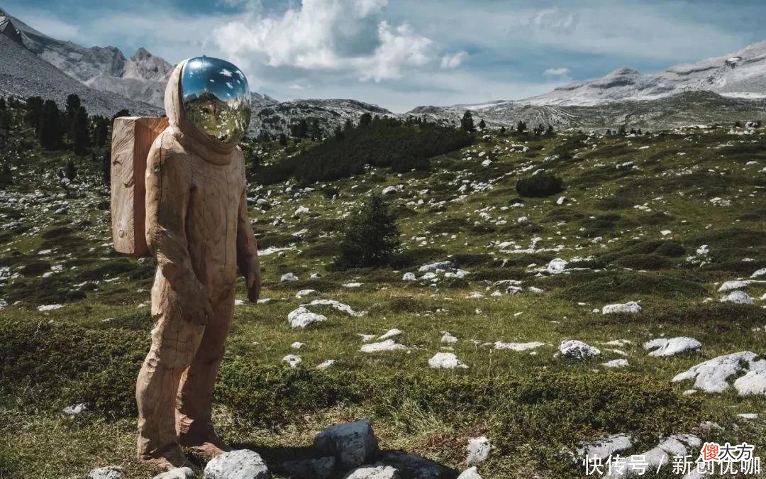 【星座控】2022年，桃花运缠身，兜兜转转，前任倒追，旧情复燃的三个生肖