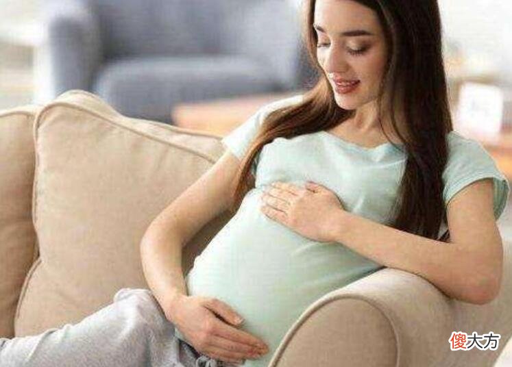 “分娩”时遇到男医生怎么办？产妇：疼得脸都不要了，还怕什么？
