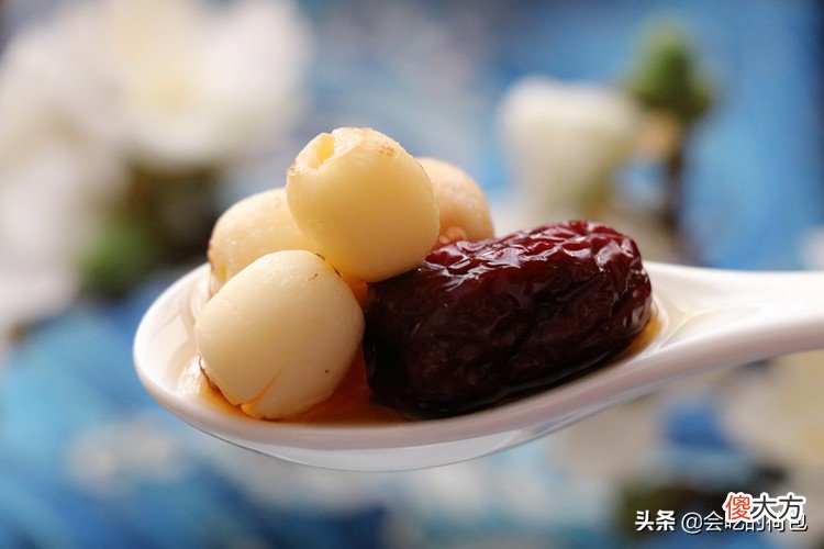 吃莲子和红枣有什么用 莲子与红枣有什么功效