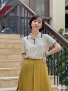 【时尚一点】再强调一次：想要在夏季穿搭不普通，短袖针织衫＋半身裙，超好看