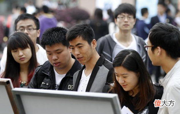 除了专升本学生还有哪些出路 专科生除了专升本还有什么出路