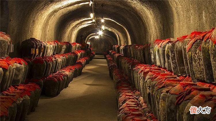酱香型白酒的工艺特点 酱香型白酒的工艺特点和工艺流程