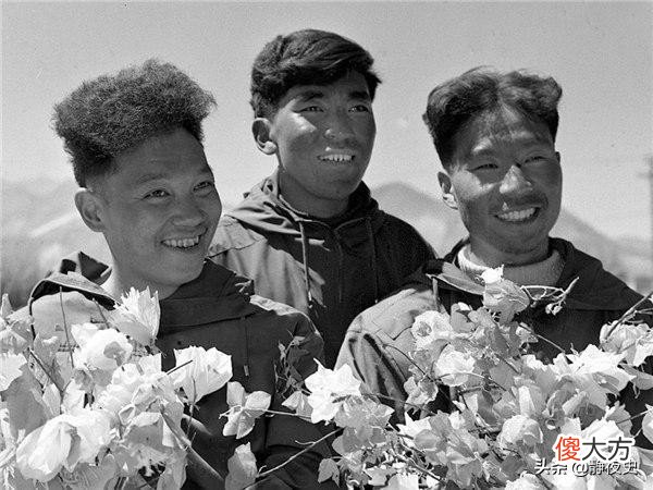 首登珠峰登了白登 首登珠穆朗玛峰