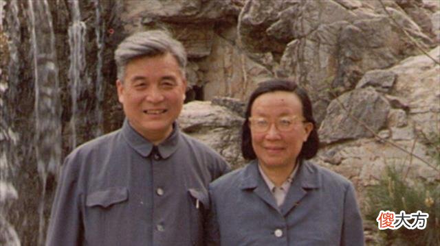 【历史故事】许鹿希：原子弹之父邓稼先的爱妻，父亲是副国级，如今93岁仍健在