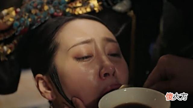 【历史故事】如懿传：为彻底扳倒卫嬿婉，甄嬛拿来如懿所绣经幡，乾隆看后心在滴血