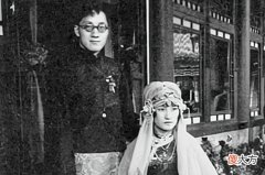 【历史故事】徐志摩爱慕俞珊，曾为她捧痰盂，陆小曼怒称：她是谁都可用的茶杯