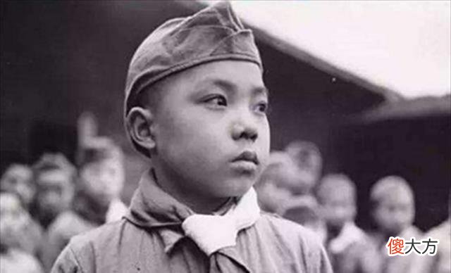 【历史故事】他被日军杀害时仅13岁，让日军全军覆没，发小为报恩情守墓58年