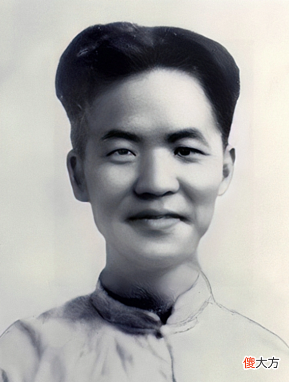 【爱历史】连打败仗兵力锐减，主席向小12岁的何挺颖请教，我军从此纵横天下