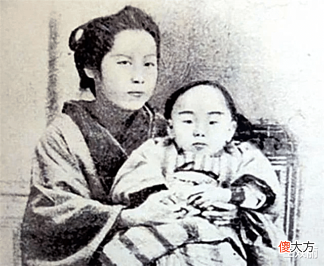 【爱历史】苏曼殊吃60多个包子饮冰6斤, 暴食而亡, 陈独秀一句话道出真相